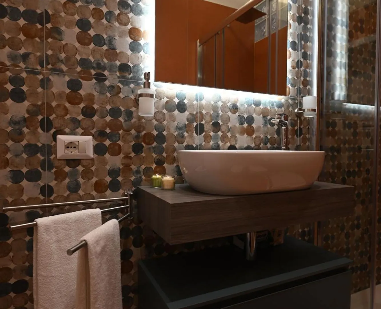 La Finestra Sul Campanile Luxury Suite & Loft Bari
