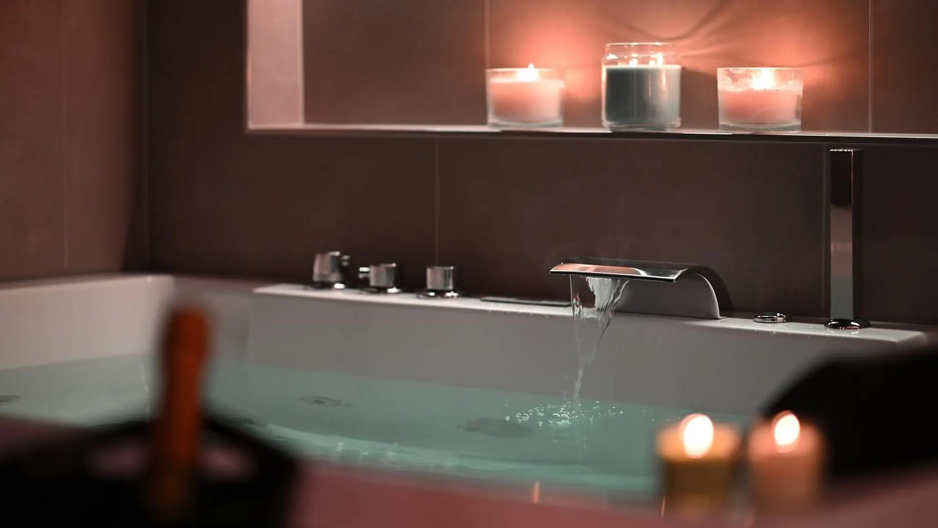 Guest house La Finestra Sul Campanile Luxury Suite & Loft Bari Italy