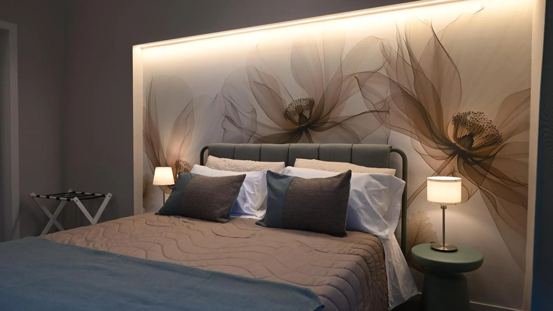 La Finestra Sul Campanile Luxury Suite & Loft Bari Guest house