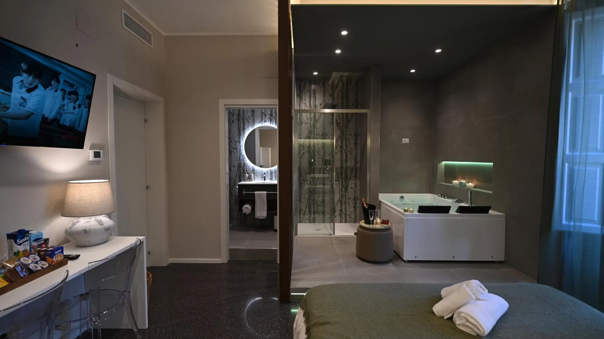 Guest house La Finestra Sul Campanile Luxury Suite & Loft Bari