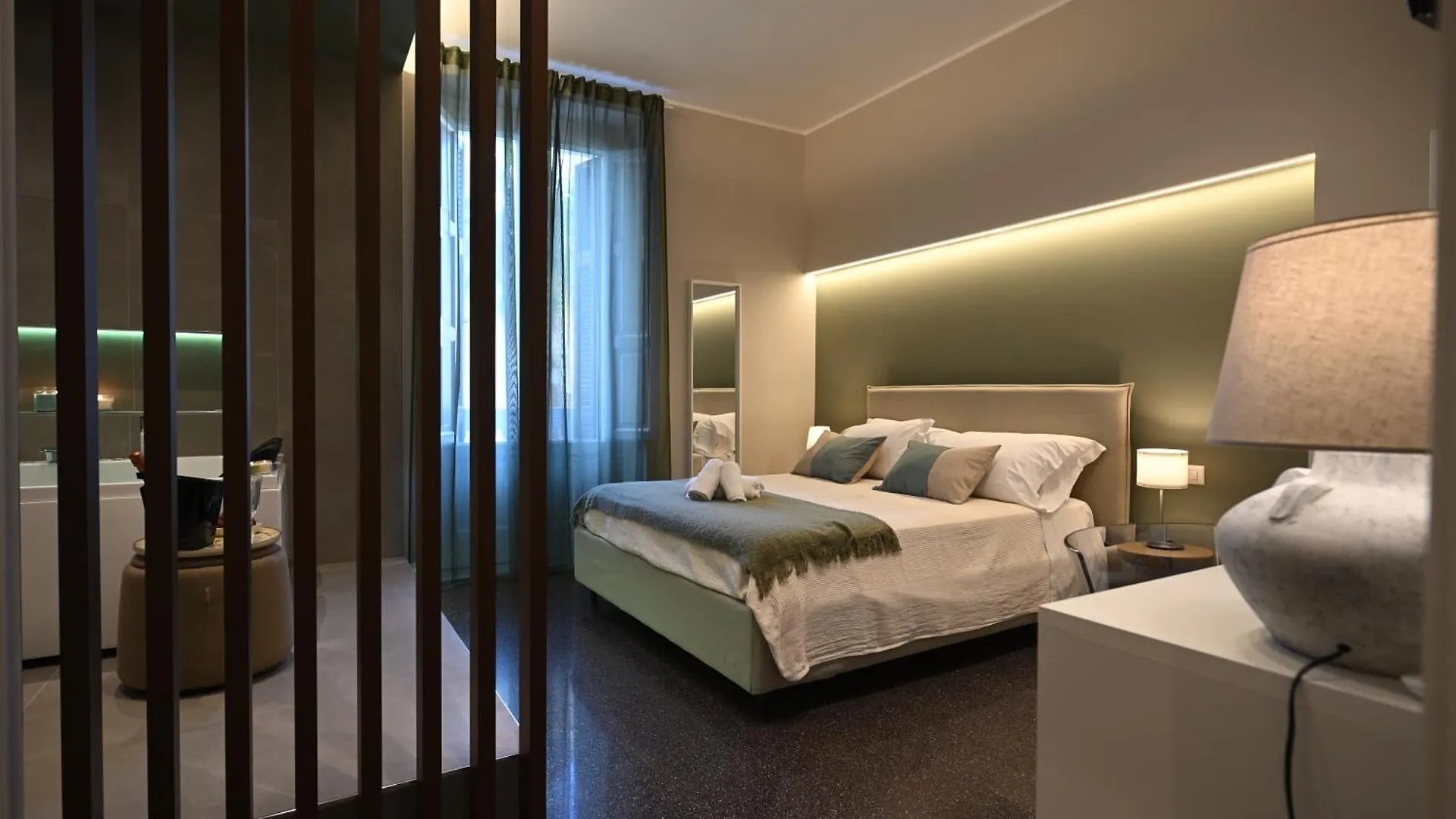 Guest house La Finestra Sul Campanile Luxury Suite & Loft Bari